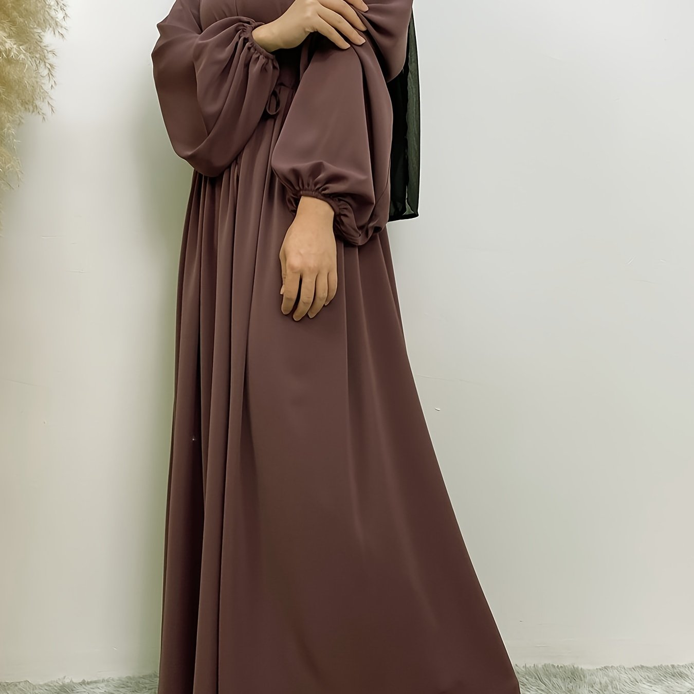 Elegant Long Sleeve Zipper Abaya - Ergosalah - Ergonomic padded prayer mat for knee support