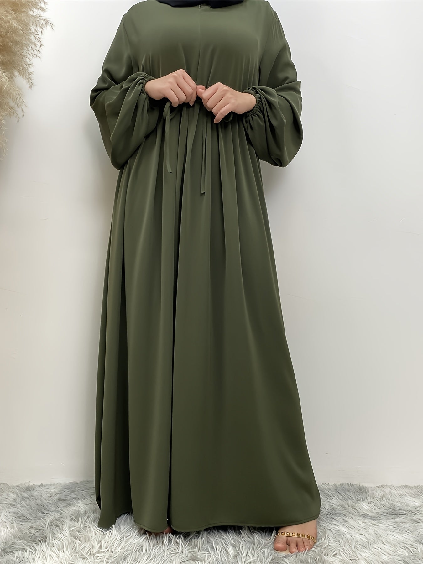 Elegant Long Sleeve Zipper Abaya - Ergosalah - Ergonomic padded prayer mat for knee support