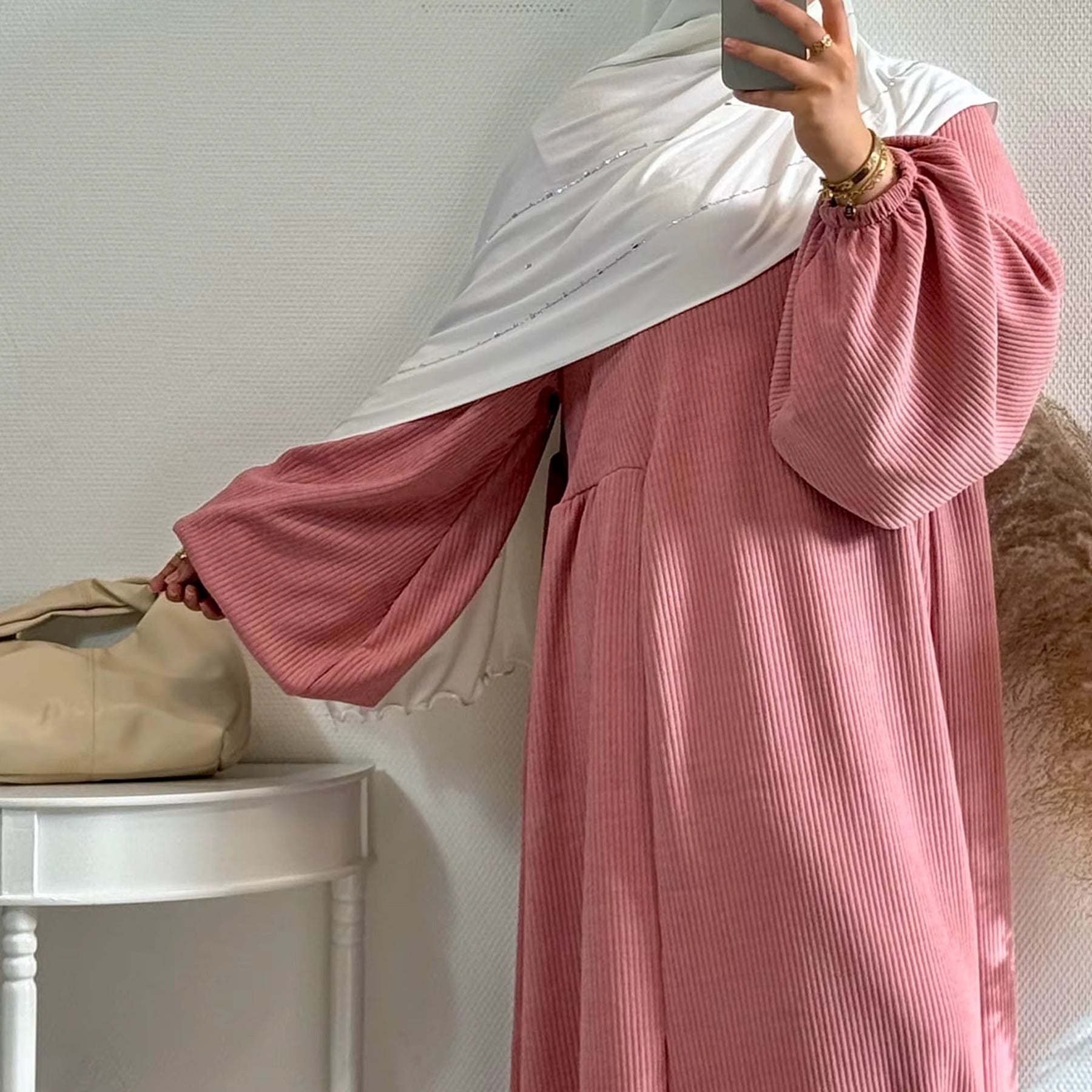 Elegant Warm Corduroy Abaya - Ergosalah - Ergonomic padded prayer mat for knee support