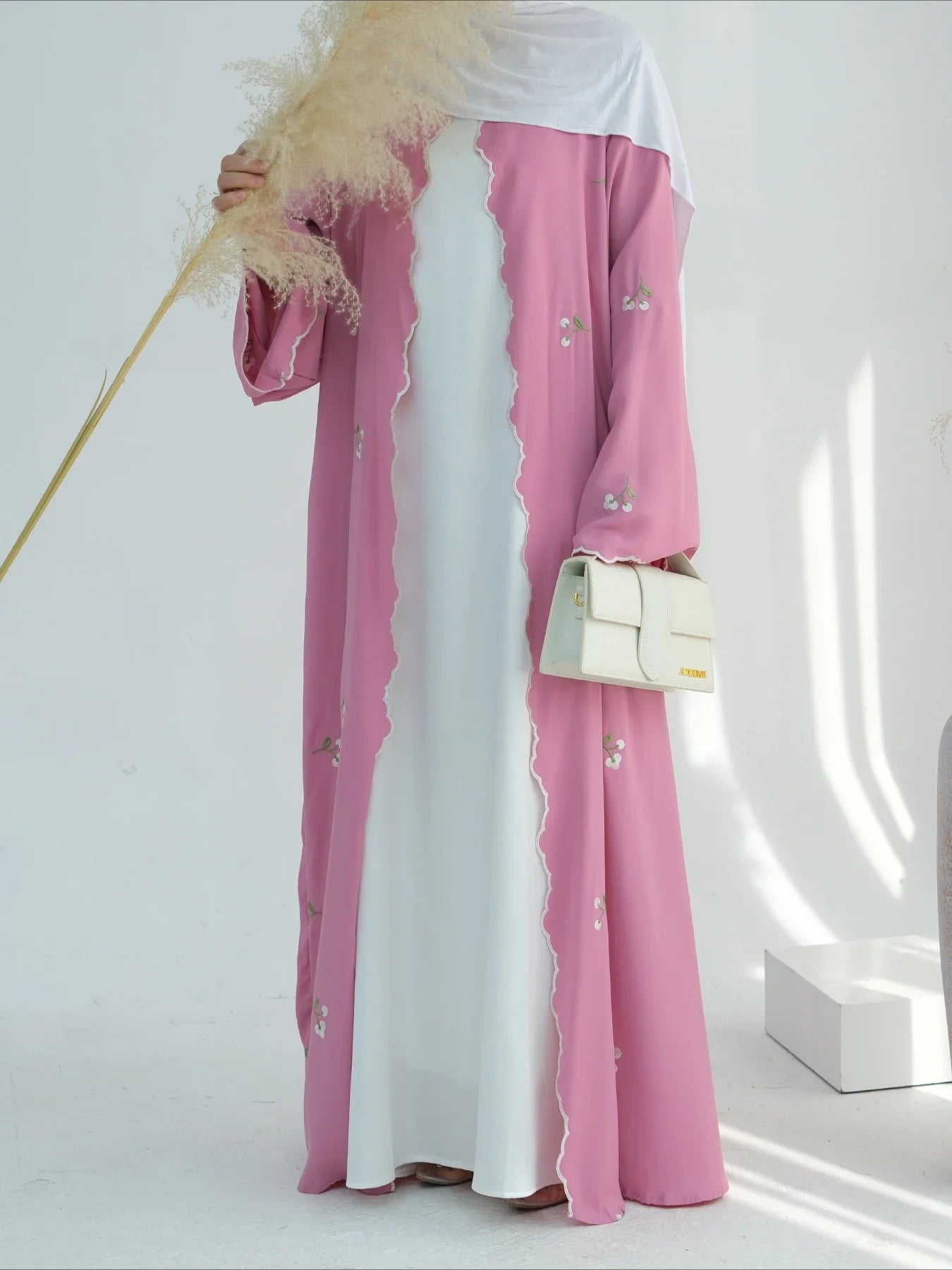 Embroidered Nida Open Abaya Cardigan - Ergosalah - Ergonomic padded prayer mat for knee support