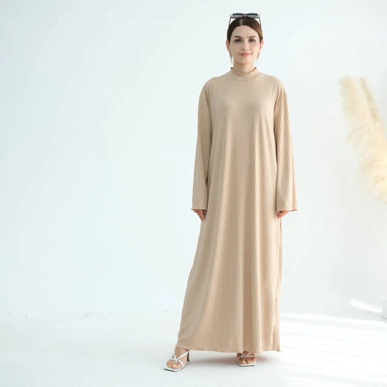 High Neck Daily Modest Abaya - Ergosalah - Ergonomic padded prayer mat for knee support