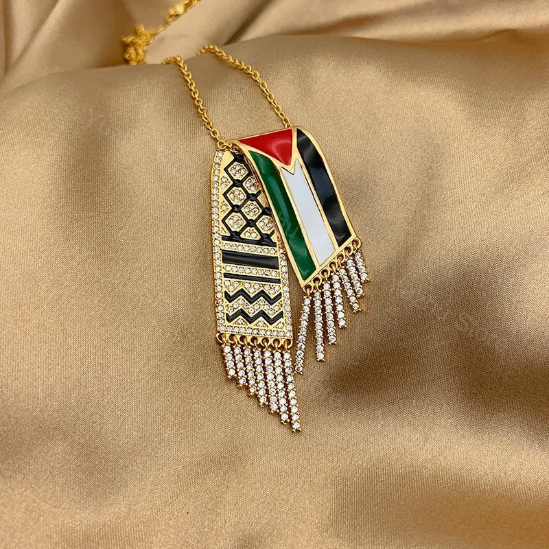 Keffiyeh Necklace - Ergosalah - Ergonomic padded prayer mat for knee support