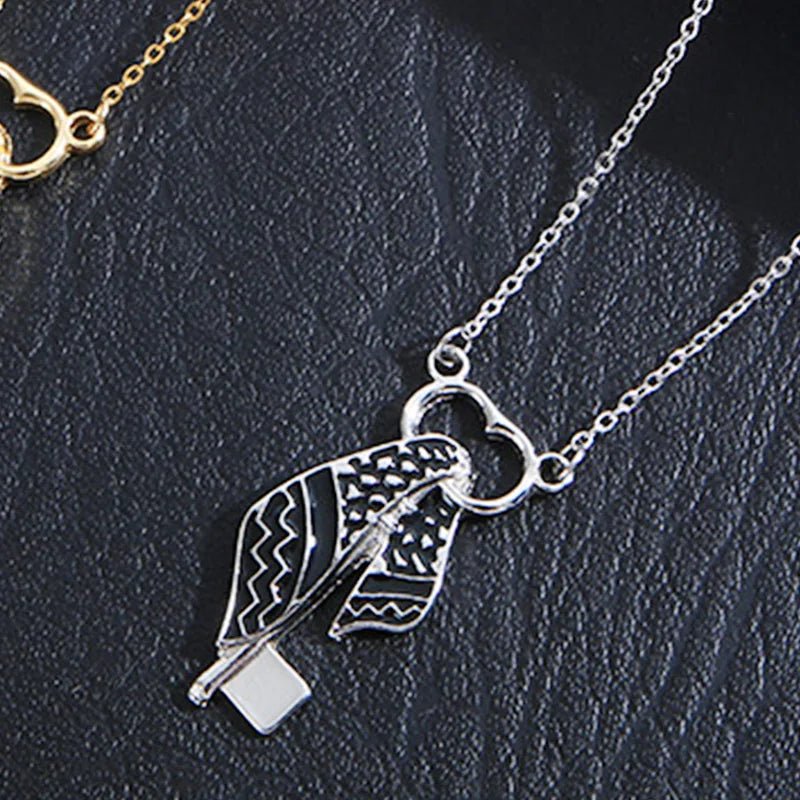 Keffiyeh Pendant Necklace - Ergosalah - Ergonomic padded prayer mat for knee support