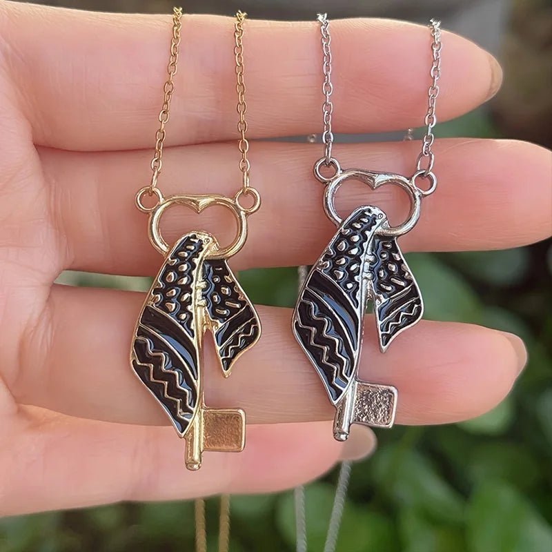 Keffiyeh Pendant Necklace - Ergosalah - Ergonomic padded prayer mat for knee support