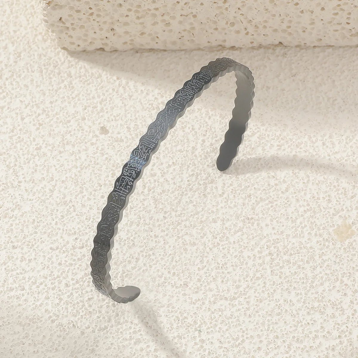 Unisex Ayatul Kursi Rippled Cuff - Ergosalah - Ergonomic padded prayer mat for knee support