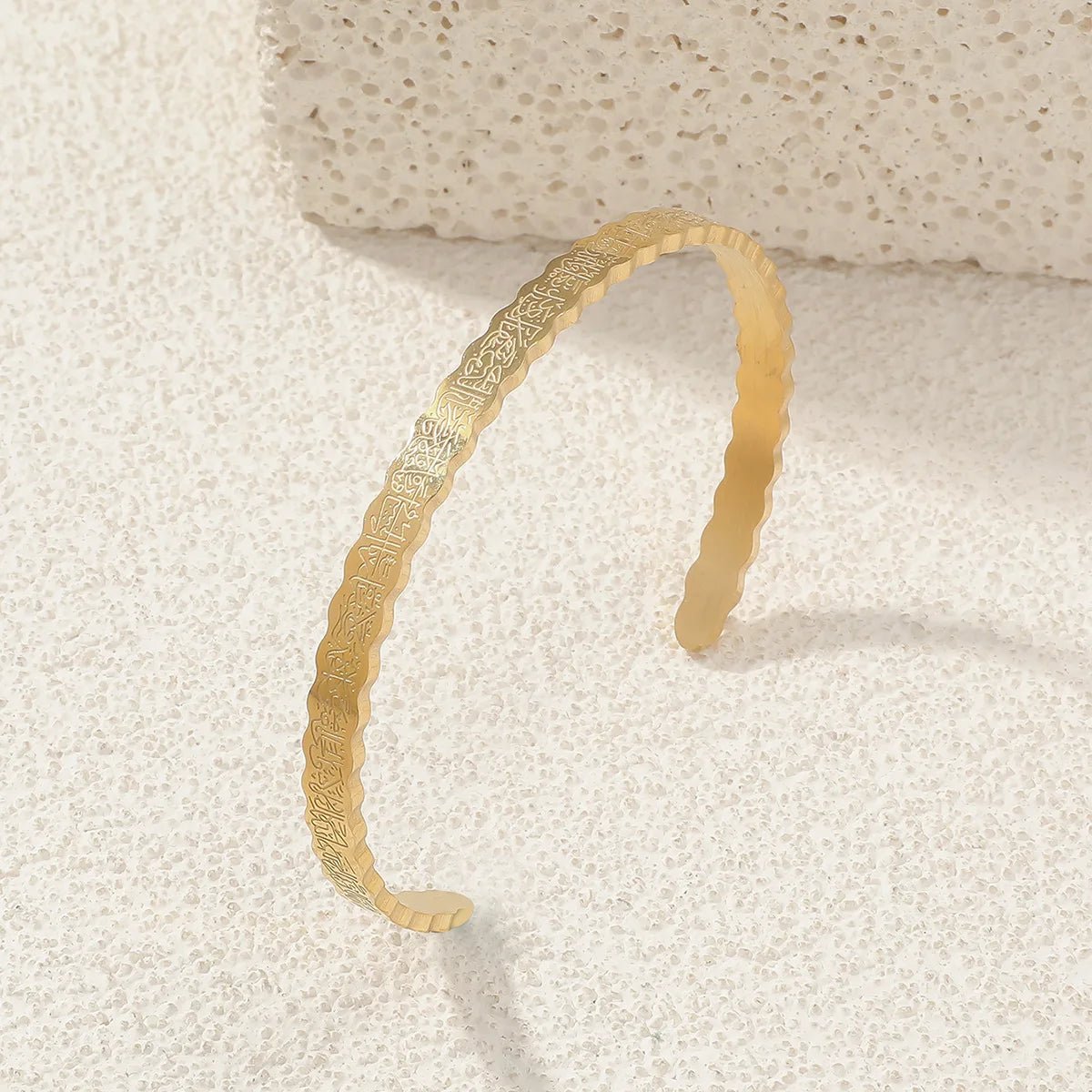 Unisex Ayatul Kursi Rippled Cuff - Ergosalah - Ergonomic padded prayer mat for knee support